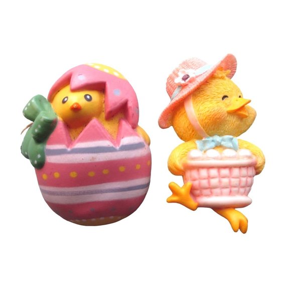 2 Easter Vintage Easter Chick Pins Easter Basket Gift for Her Him - Picture 1 of 11